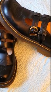 Dr. Martens size 6 shoes black